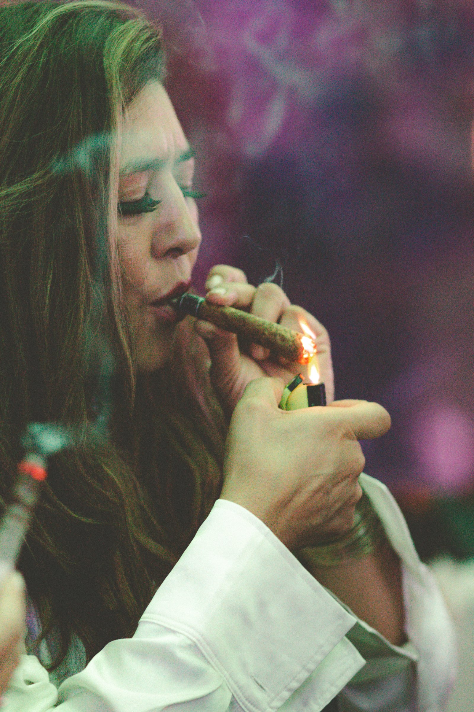 All Time High Soi 33, Phrom Phong - Blunt Rolling Competition - Activities event - Bangpot On Site